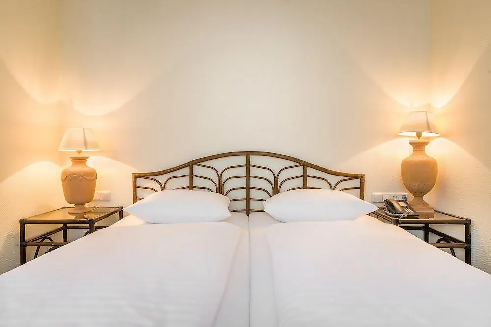 Select Hotel Silence Garden Koeln Germany