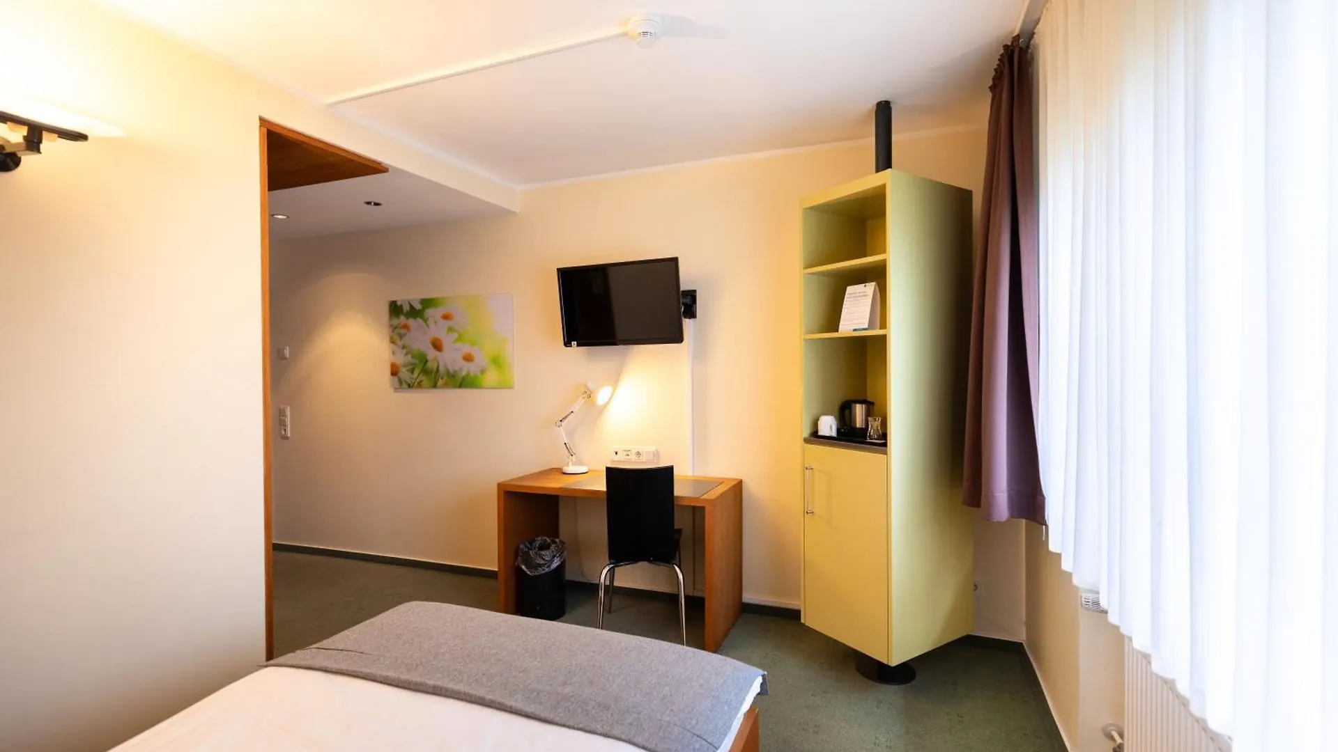Select Hotel Silence Garden Koeln 4*, Cologne
