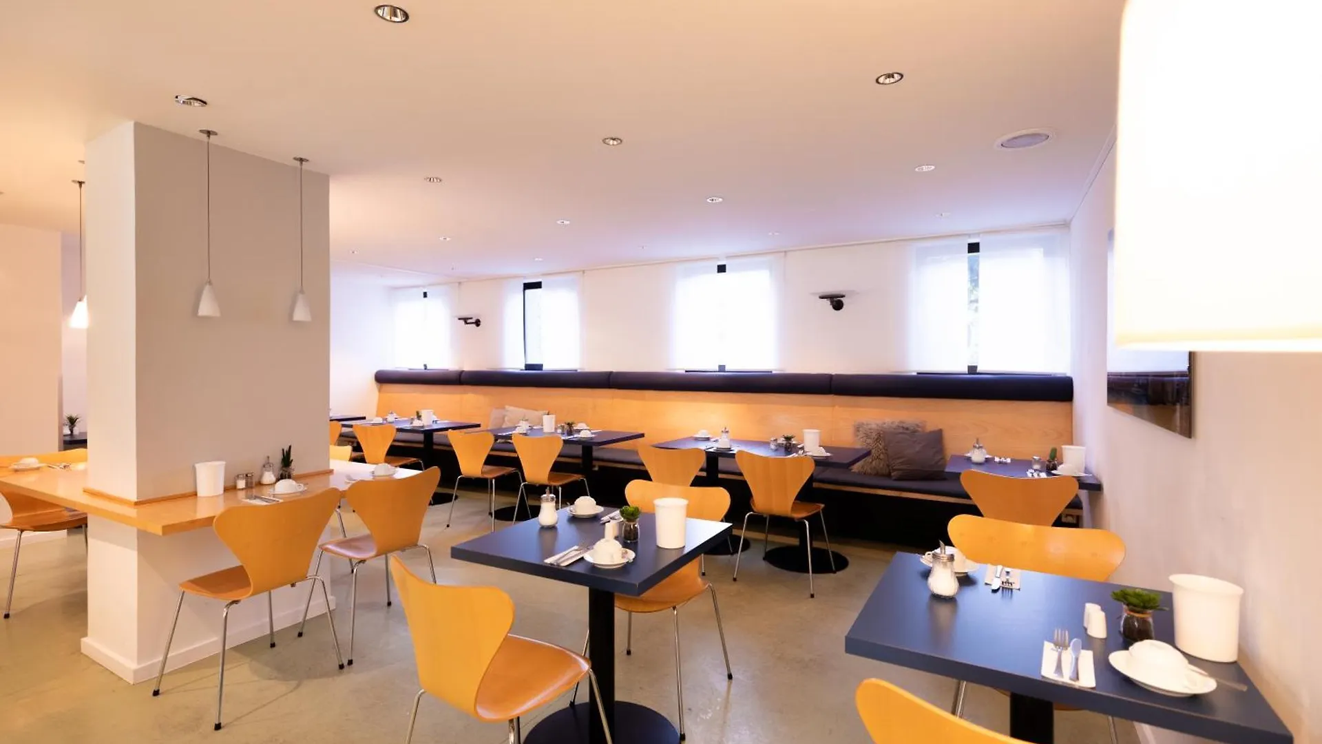 Select Hotel Silence Garden Koeln  Cologne