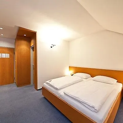Select Hotel Silence Garden Koeln