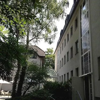 Select Hotel Silence Garden Koeln Germany