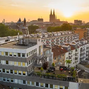 Hostel Koeln Otel