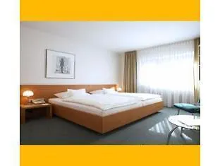 Select Hotel Silence Garden Koeln Germany