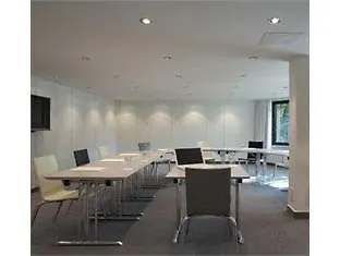 Select Hotel Silence Garden Koeln  Cologne